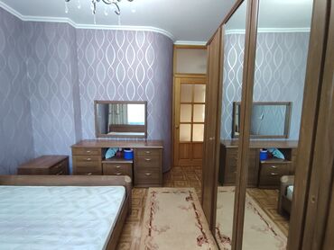кровать с ящиками: Уктоочу бөлмө гарнитуру, Колдонулган, Эки кишилик керебет, Шкаф, Комод, Белоруссия, МДФ, Өзү алып кетүү