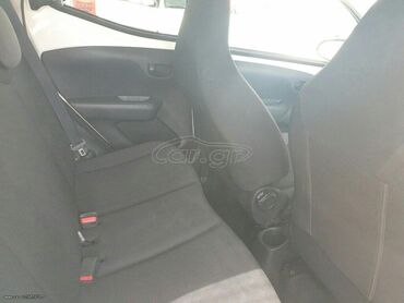 Toyota: Toyota Aygo: 1 l. | 2015 έ. Χάτσμπακ — 9