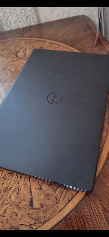 notebook 4 ram: DELL inspiron15. i5 7 ci nesil, sensor ekran, 8 ram, 256 ssd. Video — 2