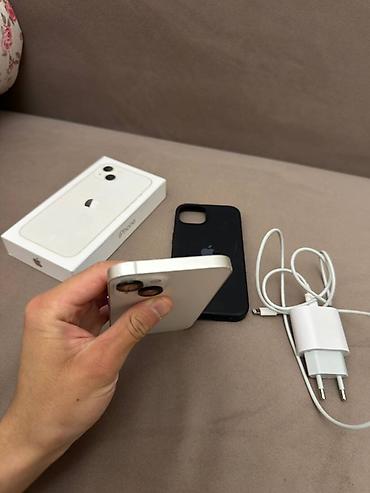 ipone: IPhone 13, Б/у, 128 ГБ, Белый, Зарядное устройство, Защитное стекло, Чехол, 89 % — 8