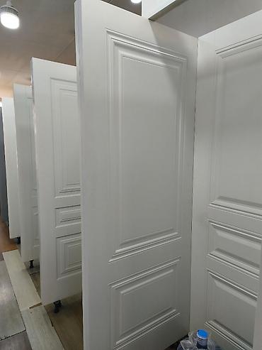 Ağ rəngli interyer qapıları – klassik panelli dizayn - Material: MDF at lalafo.az Ağ rəngli interyer qapıları – klassik panelli dizayn - Material: MDF