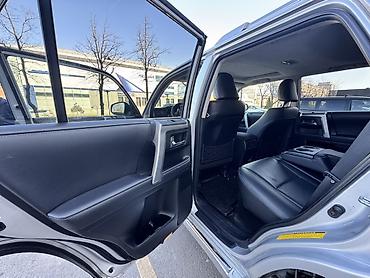 Toyota: Toyota 4Runner: 2020 г., 4 л, Автомат, Бензин, Внедорожник — 7