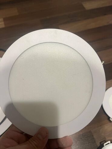 электрические лампы: Cветодиодная панель 6W-15 штук по 100 сом 9W- 3 штуки по 150 сом