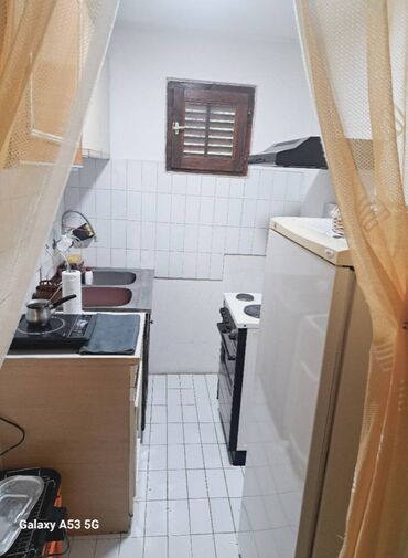 Kuća na dan: 60 kv. m, 3 sobe — 5