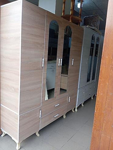 susə dolab: Paltar dolabı – 4 qapılı, şüşəli model - Material: ağac teksturalı — 1
