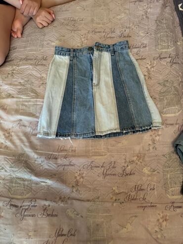 Ətəklər: Mini Ətək, Stradivarius, Cins, XS (EU 34)