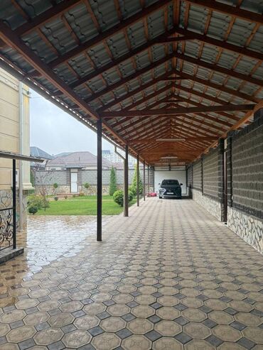 Продажа домов: Дом, 320 м², 6 комнат — 4