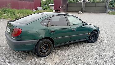 Транспорт: Toyota Avensis: 1997 г., 1.8 л, Механика, Газ, Лифтбек — 4