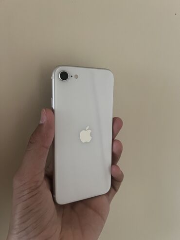 айфон ес е: IPhone SE 2020, Б/у, 64 ГБ, Белый, Чехол, 77 %