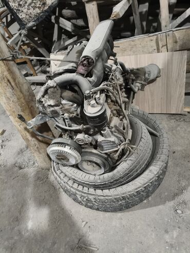 скутер кобра shunfeng hn125t 4 запчасти: Дизелдик кыймылдаткыч Mercedes-Benz 2005 г., 2.9 л, Колдонулган, Оригинал