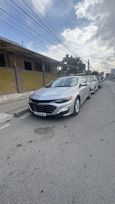 расрочкага машина алам: Chevrolet Malibu: 2021 г., 1.5 л, Вариатор, Бензин, Седан