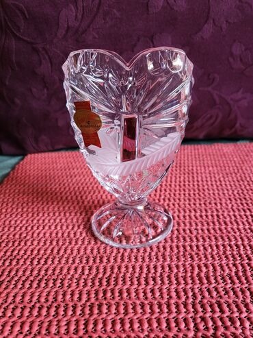 Ostali kućni dekor: Vaza nova rucni rad Anna Huite. kristal,led,brusen kristal. 70te — 5