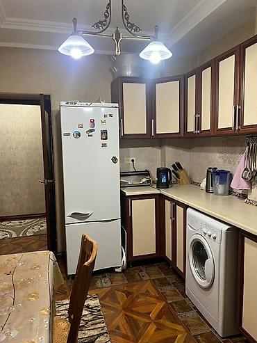24: Сдается 2х комнатная квартира. Адрес: Токтогула 93 квадратура: 60 КВ м — 4