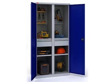 Другое оборудование для бизнеса: Шкаф инструментальный ИП-2/1 Предназначен для хранения инструментов