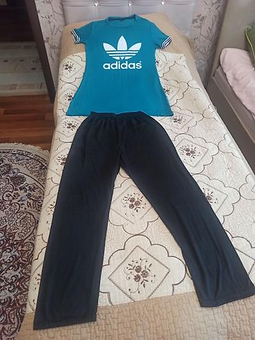 няня на неполный рабочий день: Dəst qadın üçün material maicni.1 2 dəfə geyilib. koftası arxanı — 1