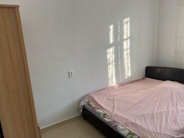 Продажа квартир: 2 комнаты, 43 м², Сталинка, 3 этаж