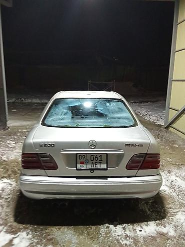 Mercedes-Benz: Mercedes-Benz E-Class: 2000 г., 2 л, Механика, Бензин, Седан — 7