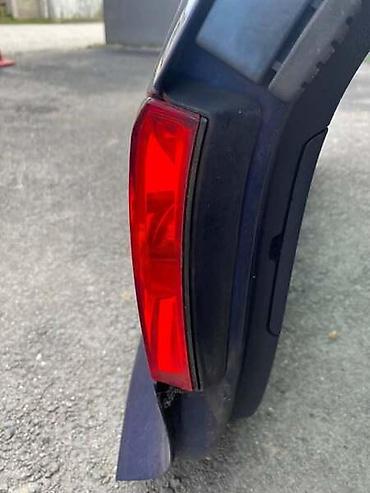 mali kamioni: STOP LAMPA ZA VOLKSWAGEN TIGUAN | Unutrasnja desna stop lampa za — 1