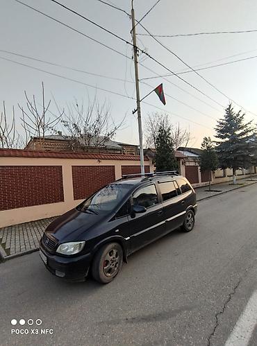 priora ehtiyyat hissələri: Opel Zafira A, qara rəng, 7 yerlik miniven. Xüsusiyyətlər: - Geniş — 5