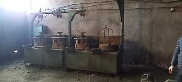 Valentino 2 eded inceldicisi var .az işlenib tecili satılır. Sənaye lalafo.az -da Valentino 2 eded inceldicisi var .az işlenib tecili satılır. Sənaye
