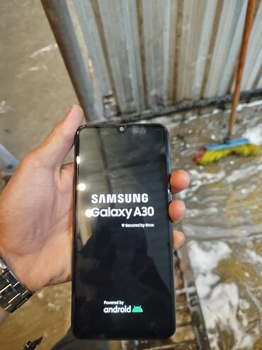 200 manata telefon: Samsung A30, 64 GB, rəng - Qara, Sensor, Barmaq izi