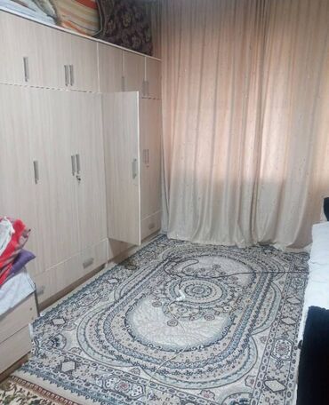Кыргыз Недвижимость: 1 комната, 35 м², 105 серия, 8 этаж, Косметический ремонт