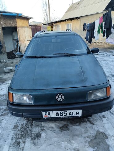 Volkswagen: Volkswagen ID.3: 1990 г., 1.8 л, Механика, Бензин, Универсал