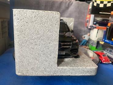 q7: Mercedes, 2019 il, 1:18, Dəmir, Ödənişli çatdırılma — 8