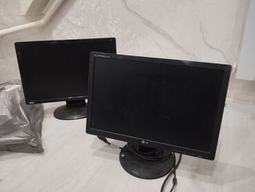 Компьютеры, ноутбуки и планшеты: Монитор, Benq, Б/у, LED, 18" - 19"