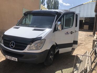 колонка усилитель микшер: Легкий грузовик, Mercedes-Benz, Дубль, Б/у
