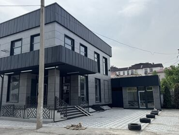 аренда помещения с кухонным оборудованием: Сдается 2-й этаж 200 кв м. отд вход. Район Киргизия 1 Современное