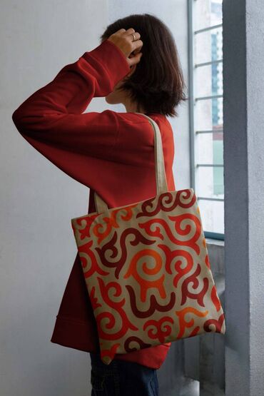 Графические дизайнеры: Графический дизайнер — 16