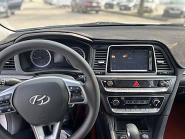 Hyundai: Hyundai Sonata: 2019 г., 2 л, Автомат, Газ, Седан — 8