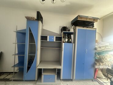 купить кресло кровать недорого бу: Полка для вещей и одежды, Б/у, МДФ, Самовывоз