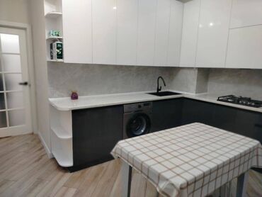 Продажа квартир: 3 комнаты, 110 м², Элитка, 4 этаж