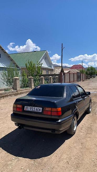 john dere: Volkswagen Vento: 1994 г., Механика, Бензин, Седан — 3