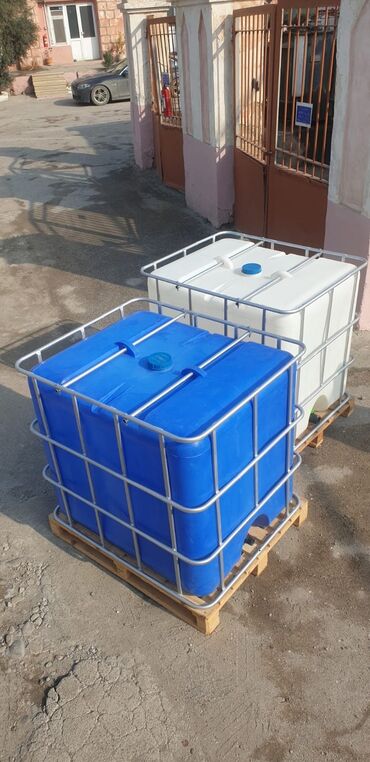 Baklar və çənlər: Bak, Plastik, Yeni — 14