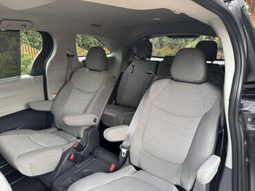 Toyota: Toyota Sienna: 2021 г., 2.5 л, Автомат, Гибрид, Минивэн — 10
