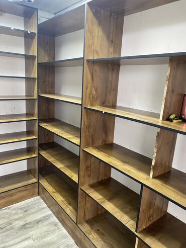 гарнитур б у: Книжный шкаф, Б/у, Дерево