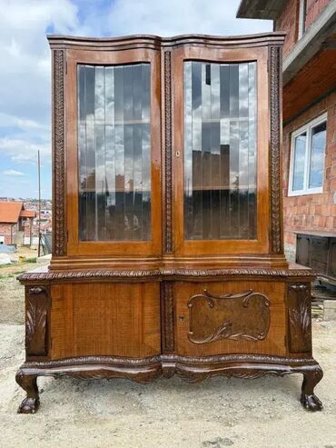Stilske vitrine: Stilska Chippendale vitrina - MOGUĆ PREVOZ Ukrašena duborezom, lavlje — 12