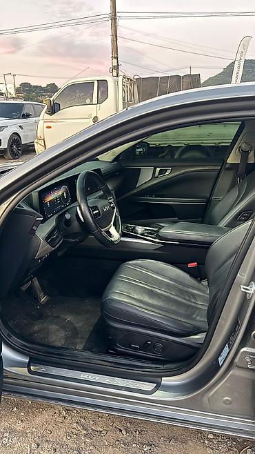 audi g7: Kia K8: 2022 г., Седан — 10