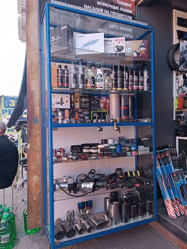 аппарат для приготовления попкорна: СРОЧНО ПРОДАЮ ВИТРИНУ Подходит для аксессуаров Электроники