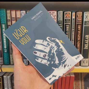 Dini kitablar: Qurani Kerim kitabi.Ereb dili ve tercumesi Azerbaycan dilinde.iki dil — 24