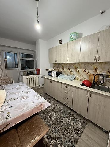 Продажа квартир: 3 комнаты, 58 м², 4 этаж — 4