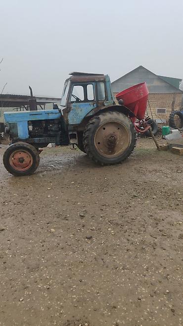 lizingle traktor satisi: Məhsul: Kənd təsərrüfatı traktoru və arxa asqıda mineral gübrə səpən — 3