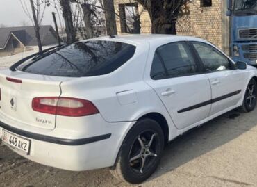 гибрид машина: Renault Laguna: 2003 г., 1.8 л, Механика, Бензин, Хэтчбэк