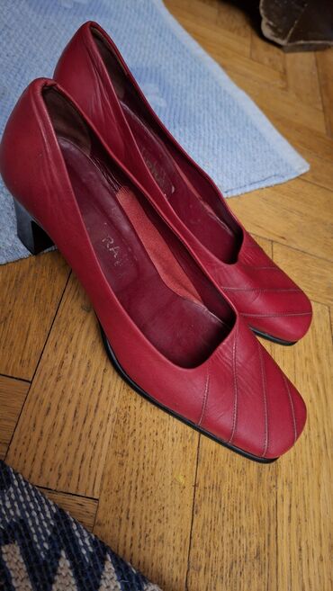 Salonke: Salonke, 38 — 6