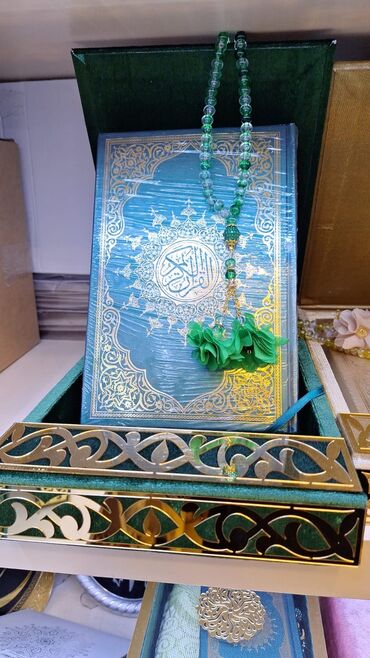 Xonça: Qurani-kərim çantada dest şəklində. oxuyan mikrofonla. dəstə daxildir — 3