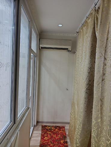 Посуточная аренда квартир: 1 комната, Постельное белье, Кондиционер, Парковка — 13