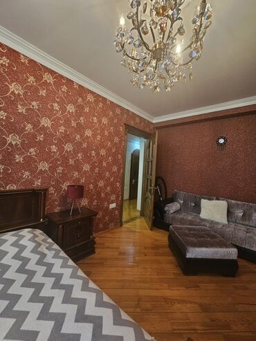 Yeni tikili: 3 otaqlı, Yeni tikili, 100 kv. m — 10